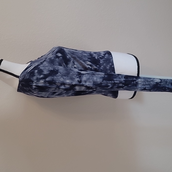 Crop Top Long Sleeve Sweater Blue Lg - Picture 2 of 4